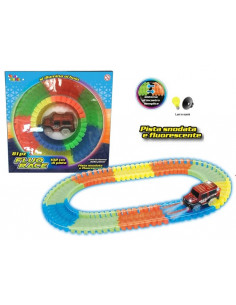PISTA CON AUTO FLUO RACE...